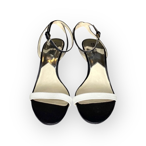 Michael Kors ᪥ Bridget Saffiano Leather Stiletto Ankle Strap Sandal ᪥ B+W ᪥ 10M - Picture 9 of 17